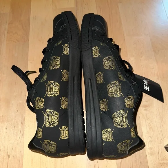 DC LIMITED EDITION TRAINER REMIX TRAVIS BARKER SNEAKERS